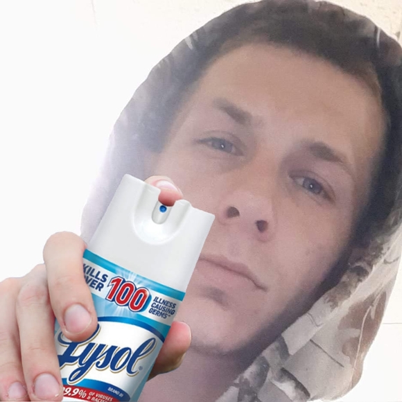 Profile Picture of Chase Robison (@chaserob96) on Poshmark