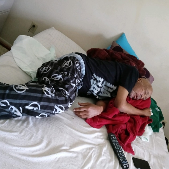 Profile Picture of Lisa Abbott (@lavontay) on Poshmark