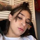 Profile Picture of   danicutiie (@danicutiie) |... (@danicutiie) on Tiktok