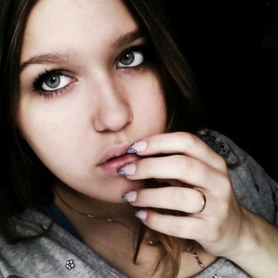 Profile Picture of Alina Rudenko (@PierceAlina) on Twitter