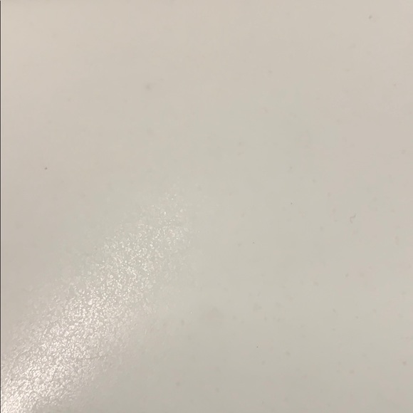 Profile Picture of Paula Wisniewski (@pwisne) on Poshmark