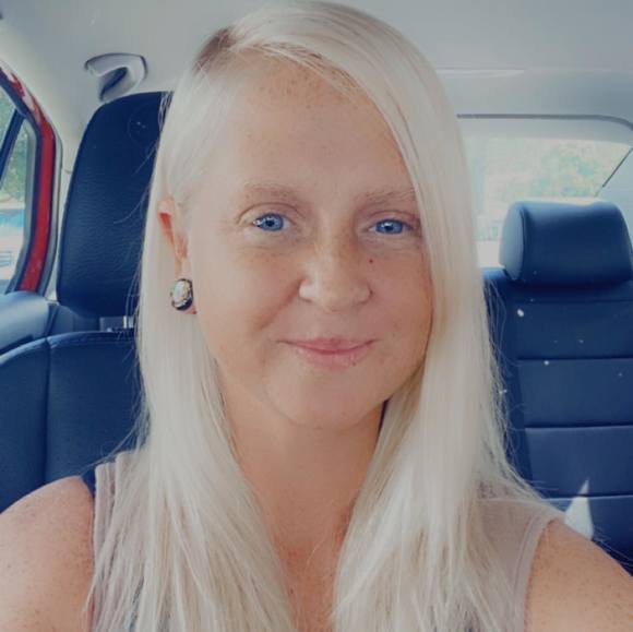 Profile Picture of Madesen Fineout (@mlfineout04) on Poshmark