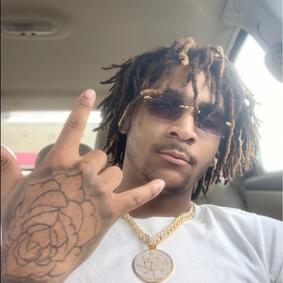 Profile Picture of Bms Shawn (@bmsshawn2x) on Poshmark