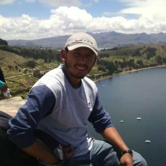 Profile Picture of Mauricio Arispe (@marmaxr9) on Poshmark