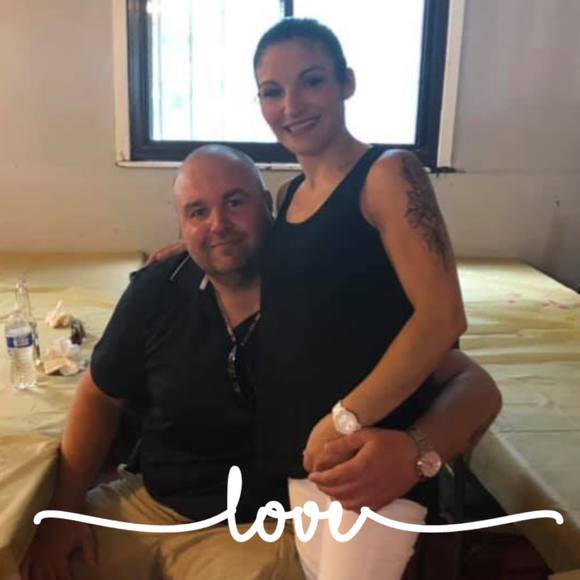 Profile Picture of Jennifer Czarniecki (@mrsczar0702) on Poshmark