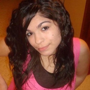 Profile Picture of Isabel Nuno (@bella_like_duh) on Myspace