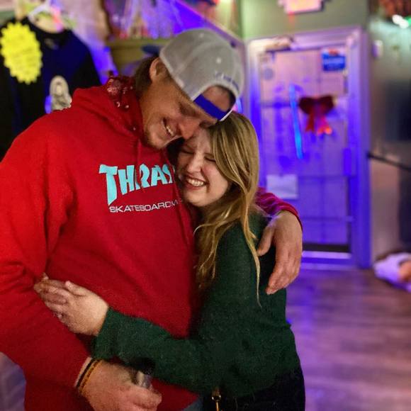 Profile Picture of Alison Hanna (@alihanna94) on Poshmark