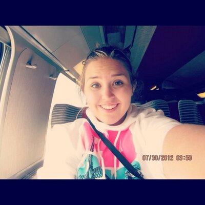 Profile Picture of Vanessa Puczko (@JeTaimeRyanB) on Twitter