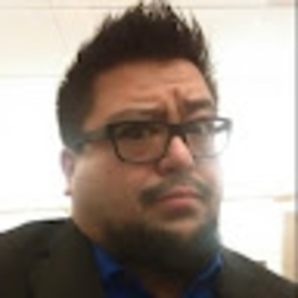 Profile Picture of Tony Sena (@tonysena) on Poshmark