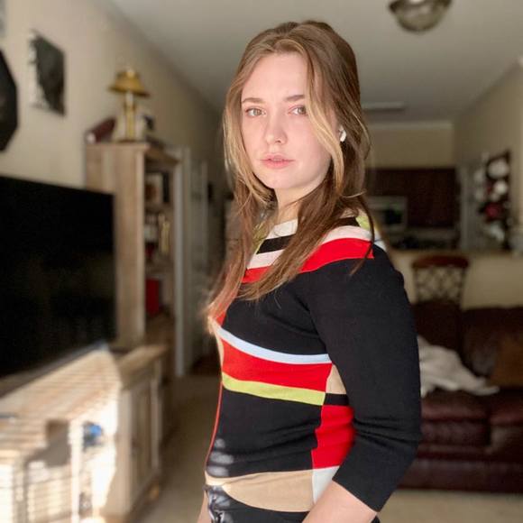 Profile Picture of Alex Watts (@piratejaw) on Poshmark