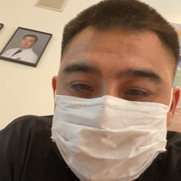 Profile Picture of Jeremy Ho (@topdollaho) on Poshmark