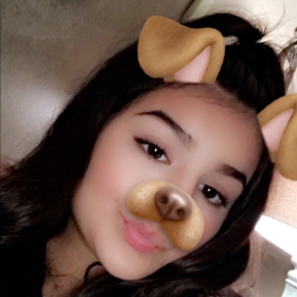 Profile Picture of Gregselda Castillo (@gcmarie147) on Poshmark