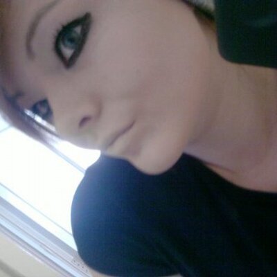 Profile Picture of Kirsty Irvine (@kirsty_irvine) on Twitter