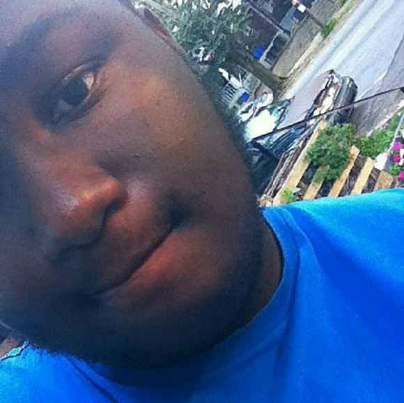 Profile Picture of Chris Drummond (@averageguy215) on Poshmark