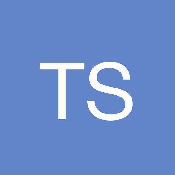 Profile Picture of Thomas Stephanie (@kashiusya) on Poshmark