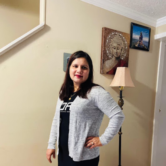 Profile Picture of Saru Khanal (@khanalsaru84) on Poshmark