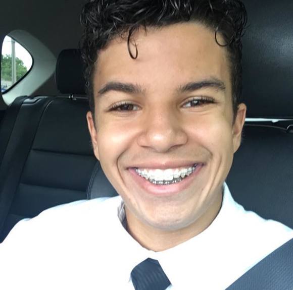 Profile Picture of Alexander Walker (@hundrethbat4) on Poshmark