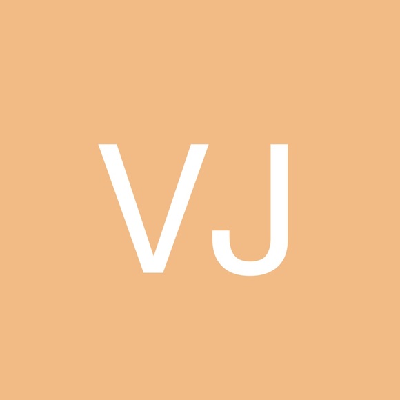 Profile Picture of Vibhuti Jain (@vibhuti_jain) on Poshmark