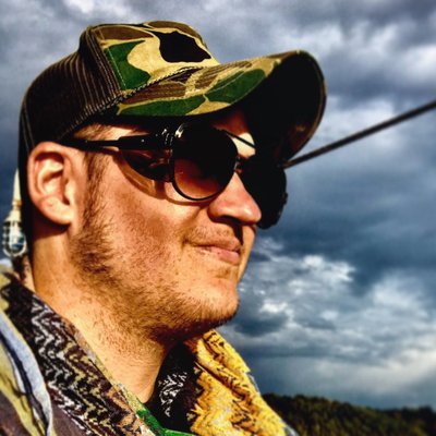 Profile Picture of Aaron Pile (@AaronPileMusic) on Twitter
