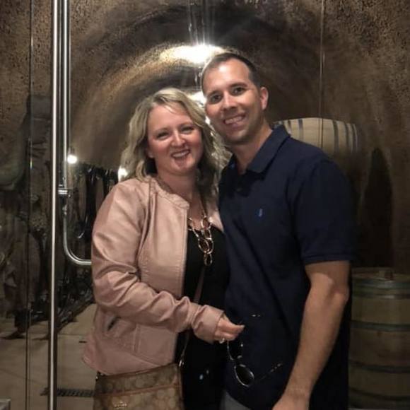 Profile Picture of Kassaundra Schario (@kassstl) on Poshmark