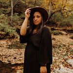 Profile Picture of Jamie Hahne (@fifthwheelsthecharm) on Instagram