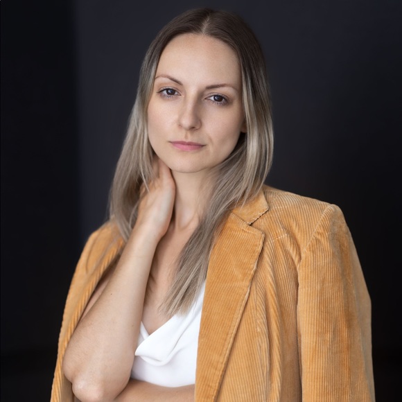 Maria Romashko - Poshmark Profile Picture of Maria Romashko (@mariaromashko) on Poshmark