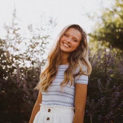 Profile Picture of Mackenzie Byrd (@kenziebyrdd) on Twitter