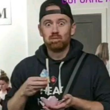 Profile Picture of Chase Hussey (@Husseyfm) on Twitter