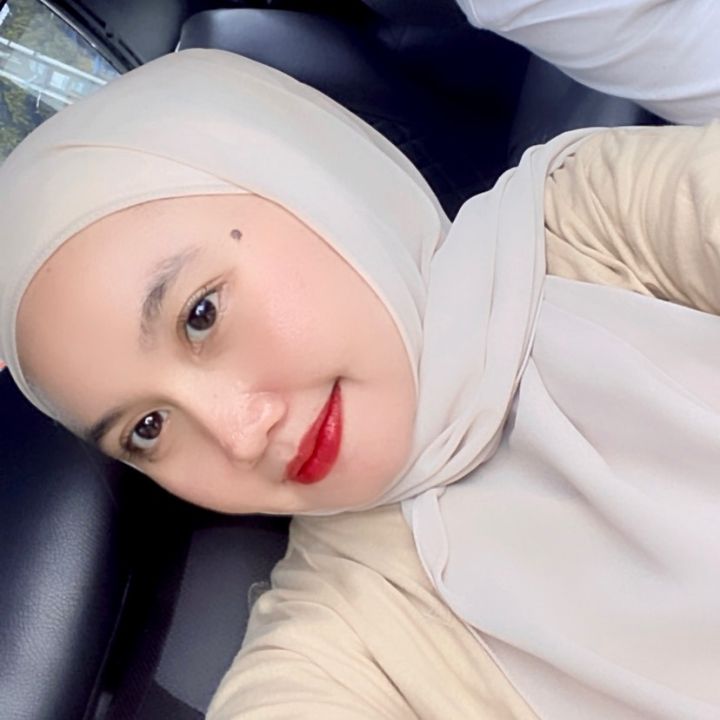 Profile Picture of Inezlapiann (@syukasaya) on Tiktok