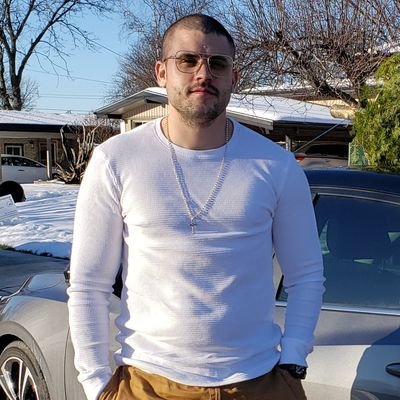 Profile Picture of Mike Genovese (@MikeGenovese86) on Twitter