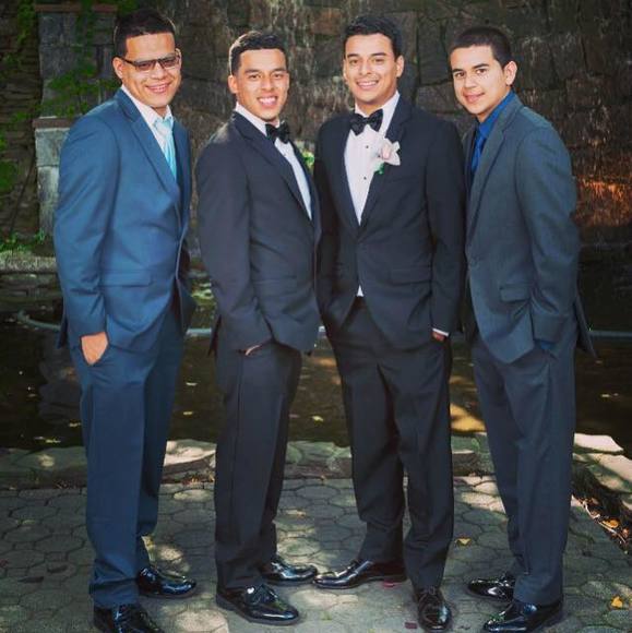 Profile Picture of Danny Flores (@danny_flores8) on Poshmark