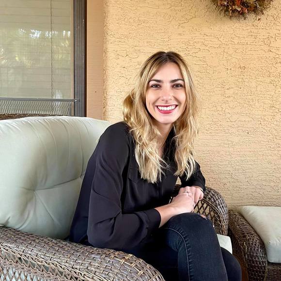 Profile Picture of Andi Rolander (@swimlover44) on Poshmark