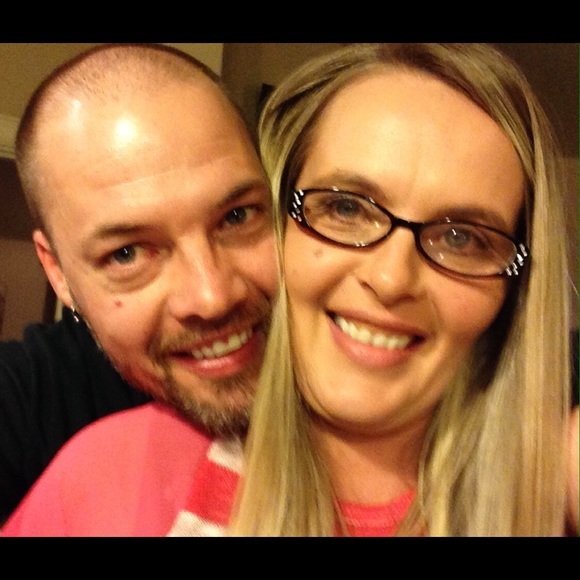 Profile Picture of Chris Gondos (@candkforever223) on Poshmark