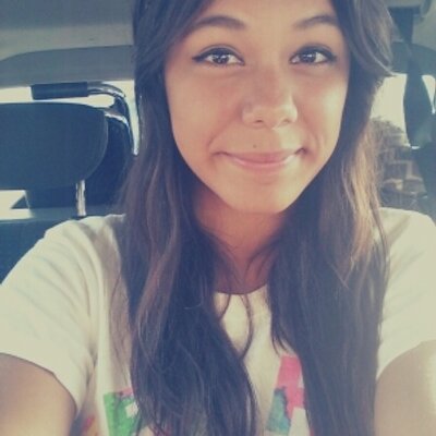 Profile Picture of Amber Villalobos (@amburglar09) on Twitter