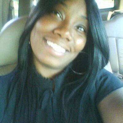 Profile Picture of Jenee Davis (@MsPinkyndaBrain) on Twitter