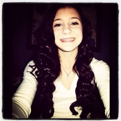 Profile Picture of Brittany Mccomb (@BrittMccomb) on Twitter