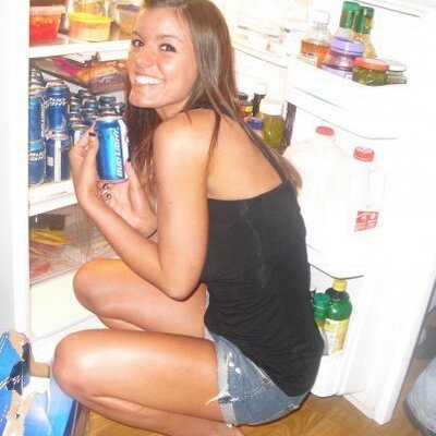 Profile Picture of Kati Walters (@kati_walters) on Twitter