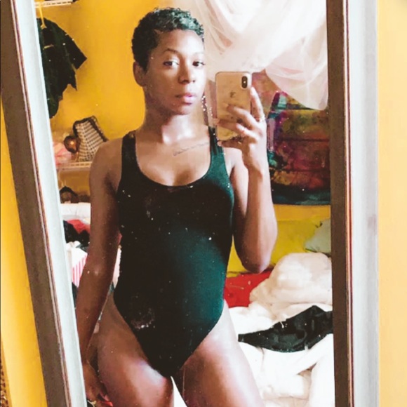 Profile Picture of Melody Posley (@mposley) on Poshmark