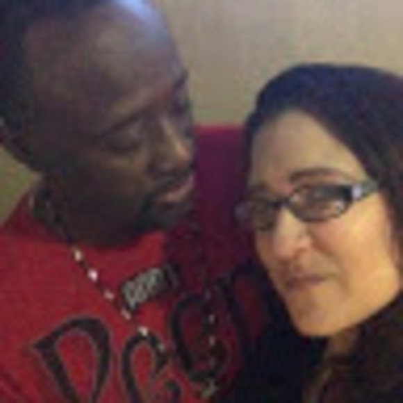 Profile Picture of Lamar & elisa Hudson (@lamarandelisa) on Poshmark