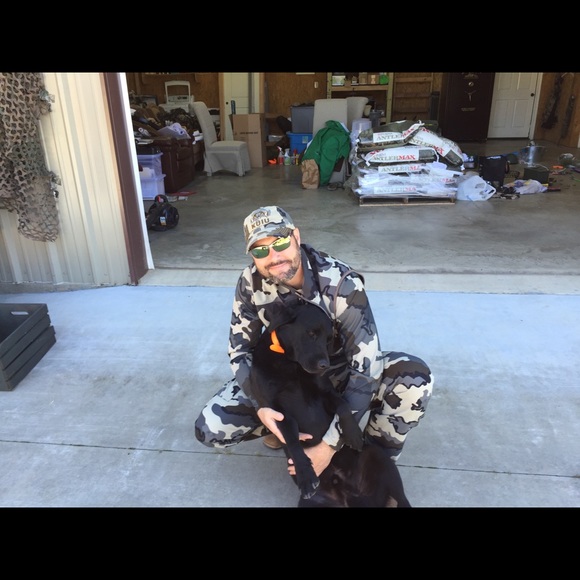 Dustin Hennard - Poshmark Profile Picture of Dustin Hennard (@dustinhennard) on Poshmark