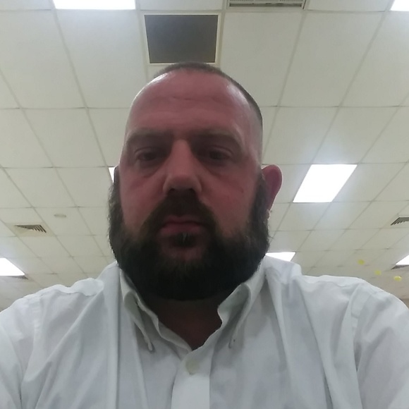 Profile Picture of Kevin Burner (@kburner2004) on Poshmark