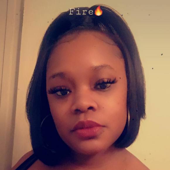 Profile Picture of Devada Anthony (@dja2) on Poshmark