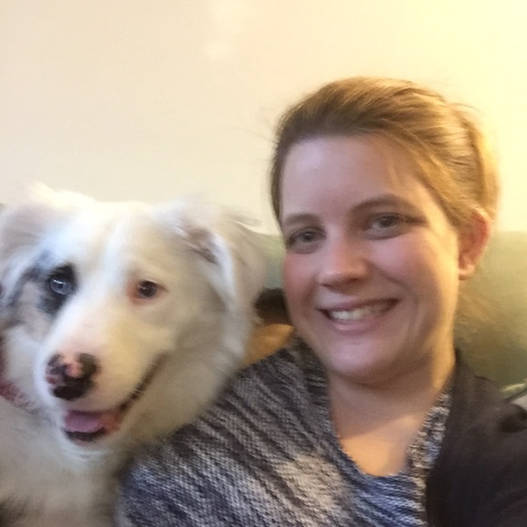 Profile Picture of Anna Malmede (@magentariff9) on Poshmark