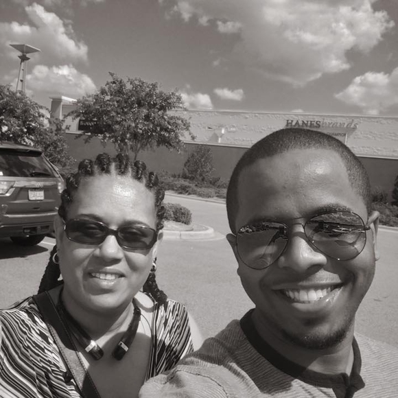 Profile Picture of Elizabeth Njoroge (@e_njoroge) on Poshmark