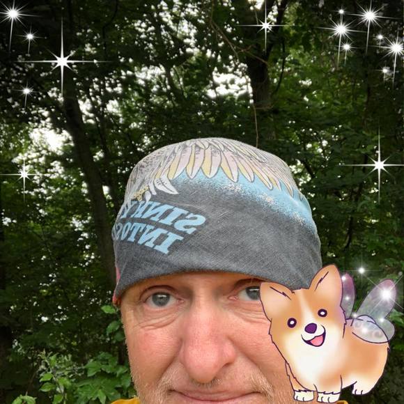 Profile Picture of Tim Shank (@timshank) on Poshmark