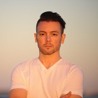 Profile Picture of Matthew Cira (@matthewcira) on Twitter