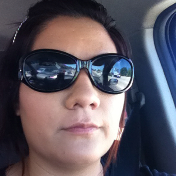 Profile Picture of Mariana Bramstedt (@spinsround) on Poshmark
