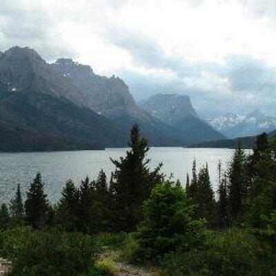 Profile Picture of Elaine Cloutier (@@TonyStark183) on Twitter