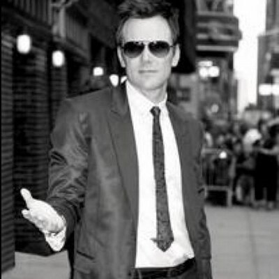 We Love Joel McHale - Twitter Profile Picture of We Love Joel McHale (@JoelMcHalogens) on Twitter