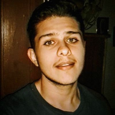 Profile Picture of Moises♛ Velasquez (@Moisesvv13) on Twitter